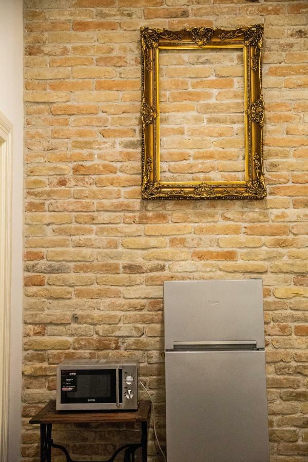 Cheerful And Cozy 2 Bedrooms 2 Bathrooms Apartment With Top Location 布达佩斯 外观 照片